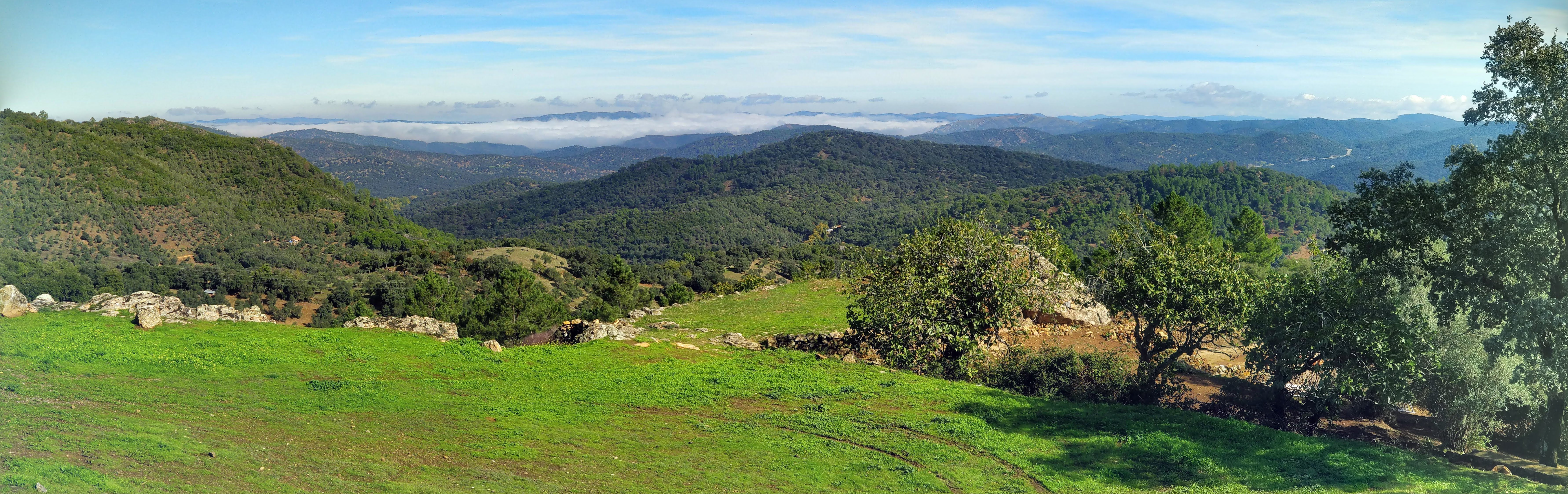 Sierra de Huelva, mar de nubes